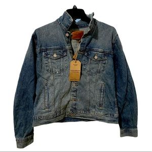 Lucky brand denim jacket!